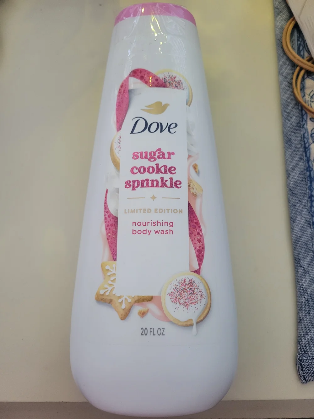 Dove Sugar Cookie Sprinkle Nourishing Body Wash - Pink